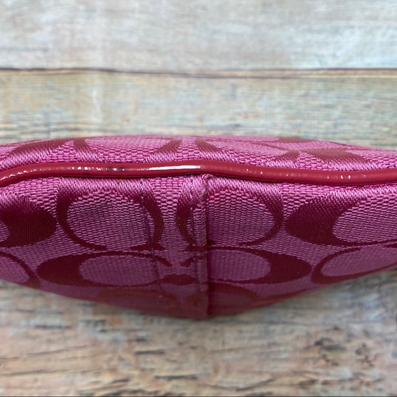 Coach Signature Wristlet - Picture 5 of 7